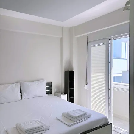 Anesis * Néa Péramos