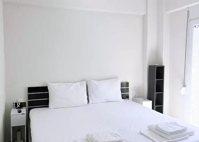 Anesis Apartamento Néa Péramos